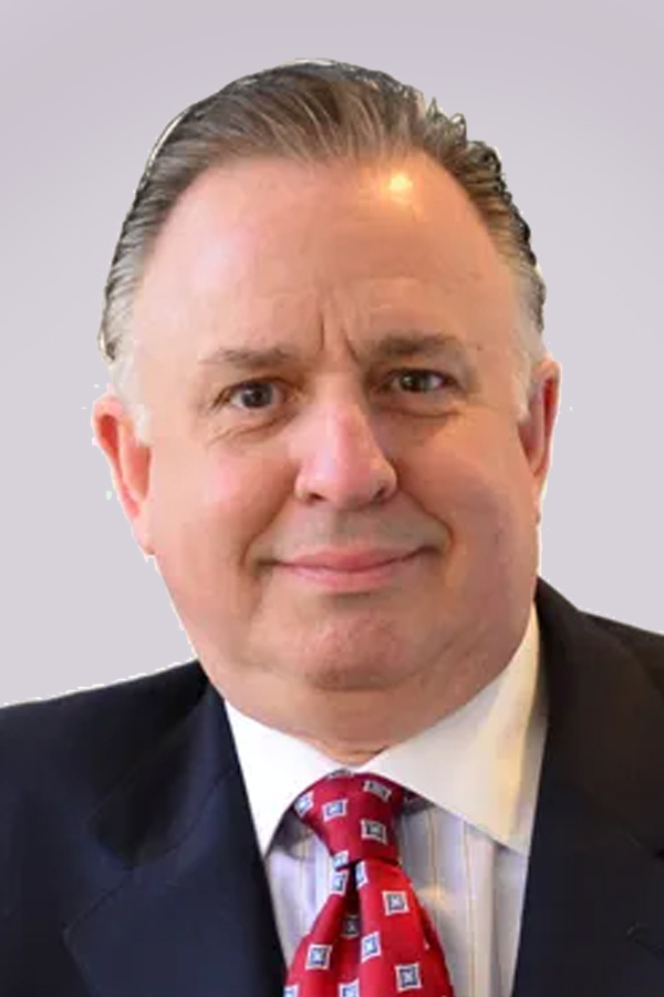 headshot-tom-fehn
